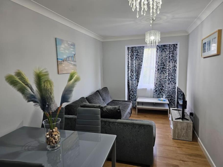 Lovely Flat Close To Shepherd'S Bush Lägenhet London Exteriör bild