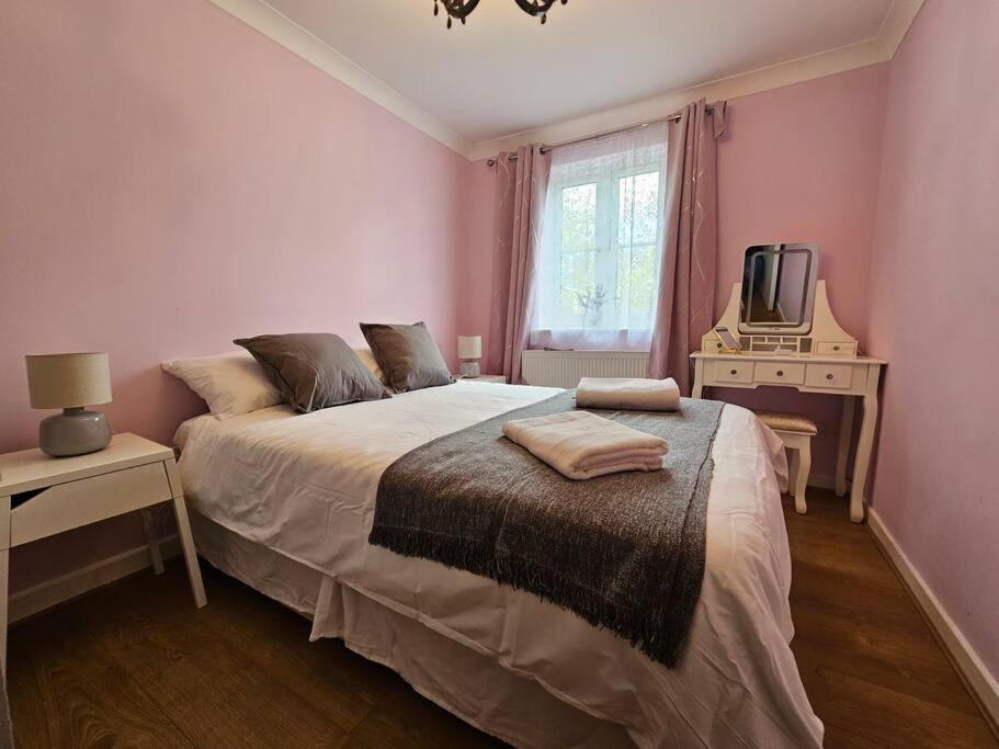 Lovely Flat Close To Shepherd'S Bush Lägenhet London Exteriör bild